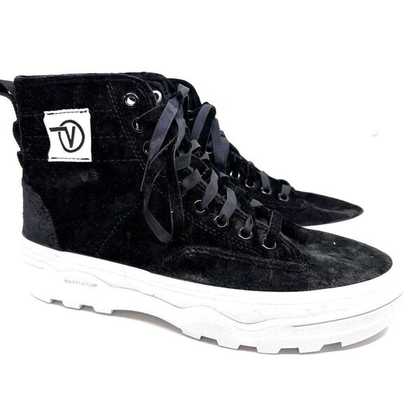 NWOB VANS Ultracush Waffle Cup Lug Sole Black Crushed Velvet Hi-Top W 8.5 - Picture 1 of 8